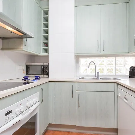 Apartman 1sarri - *